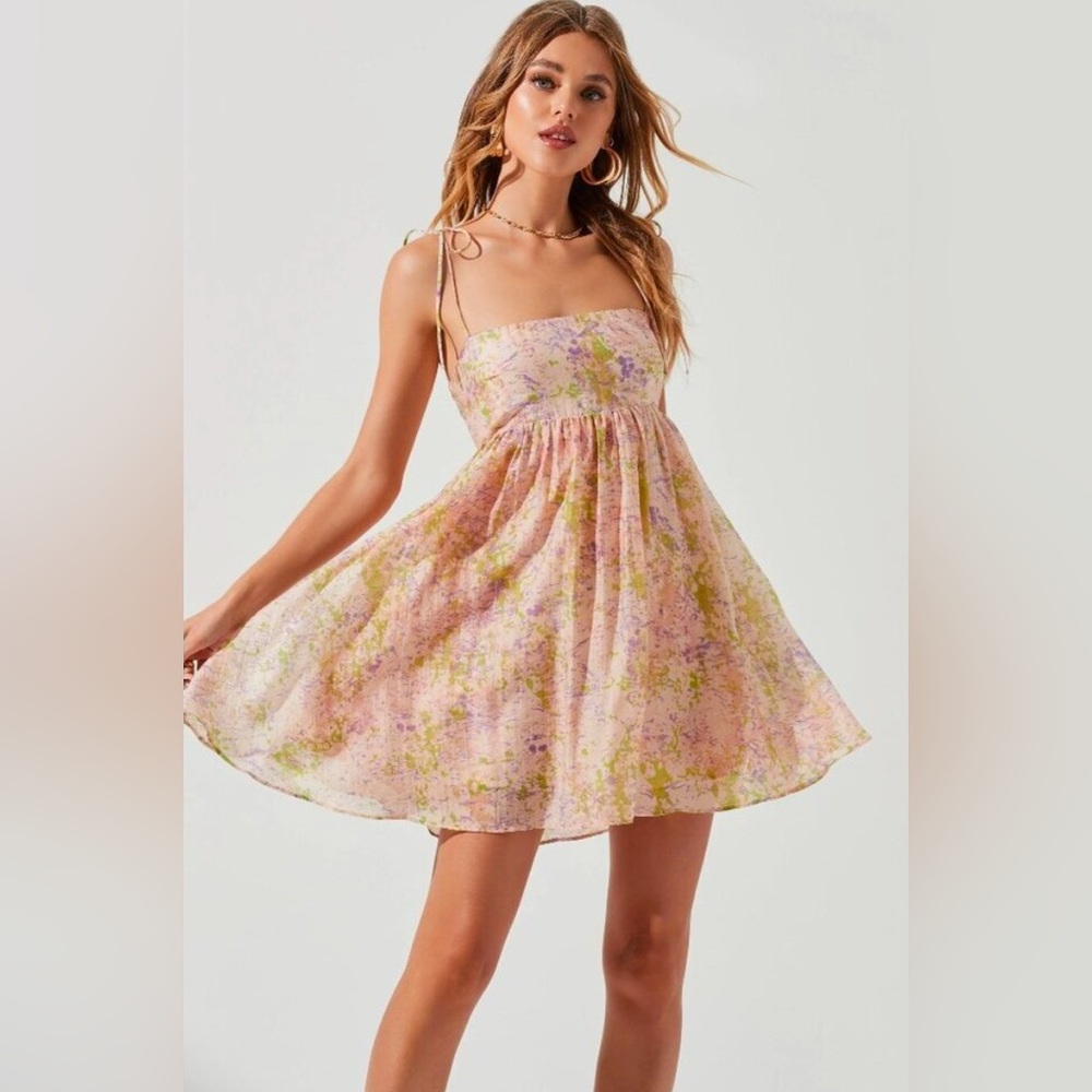 ASTR The Label Serenity Babydoll Floral Tie-Strap Mini Dress Square Neck Size S